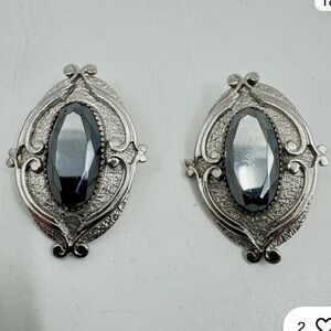 Vintage Whiting & Davis Clip-On Earrings – with Hematite Stone